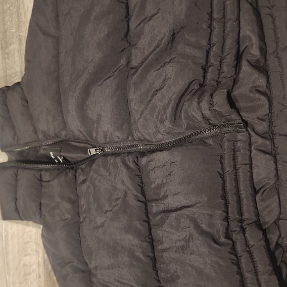 EUC LOVE TREE MEDIUM CROPPED PUFFER JACKET - Picture 2 of 4